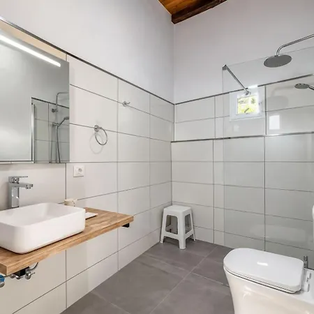 Maison d'hôtes Guestready - House With Terrace And Bbq 3*