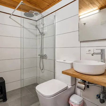 Guestready - House With Terrace And Bbq